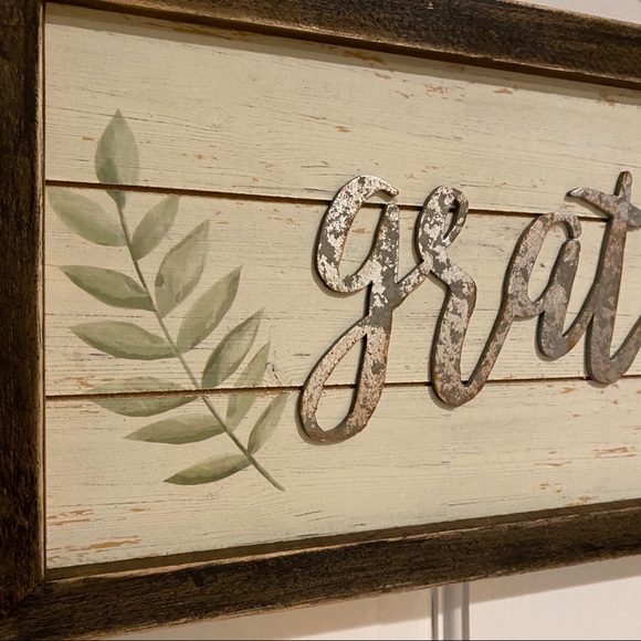 🥳HP🥳 Farmhouse Wood Sign Grateful w/ painted Fern Leaves & Twine Hanger - Picture 2 of 2